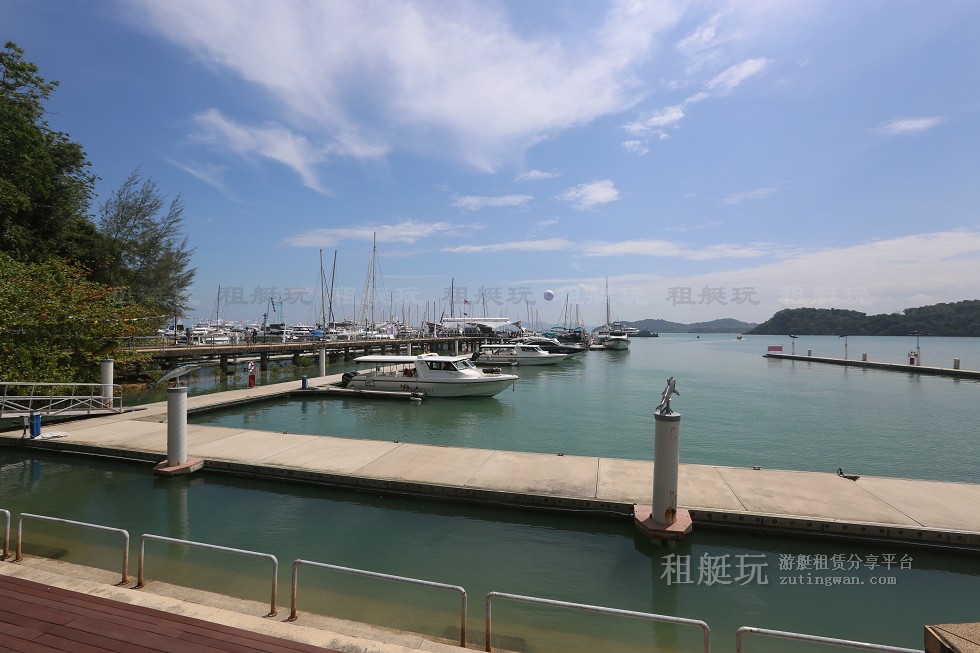 泰國(guó)普吉島游艇租賃 泰國(guó)普吉島游艇租賃